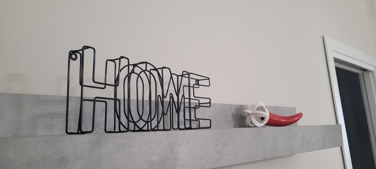 Erre Home نابولي المظهر الخارجي الصورة